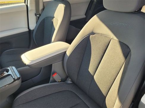 New 2026 Hyundai Ioniq 5 SE image 14