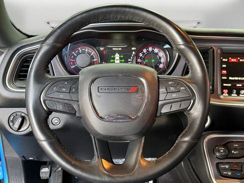 Used 2016 Dodge Challenger SXT Plus RWD image 12