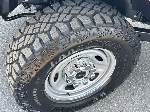 New 2026 Ford F250 XL w/ XL Off-Road Package image 15