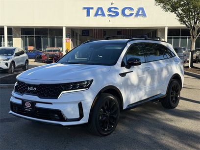 Used 2023 Kia Sorento SX