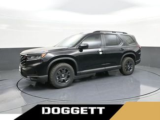 New 2025 Honda Pilot TrailSport video 1