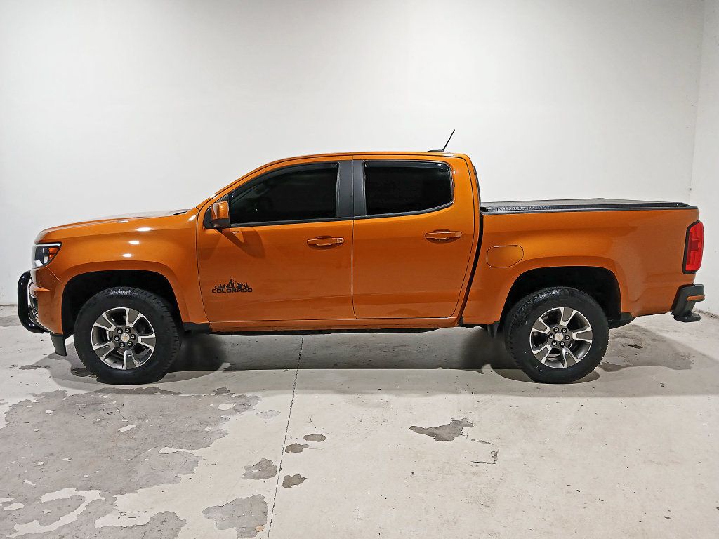 Used 2017 Chevrolet Colorado Z71 AWD/4WD image 4