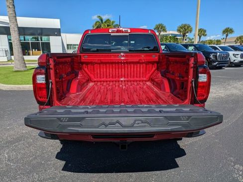 Used 2025 GMC Canyon Elevation w/ Convenience Package image 16