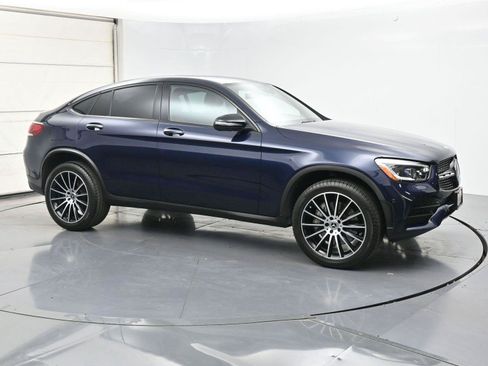 Used 2022 Mercedes-Benz GLC 300 4MATIC Coupe image 32
