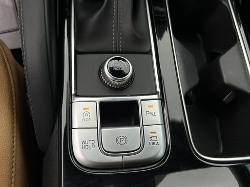 Used 2022 Kia Telluride SX w/ Towing Package FWD image 22