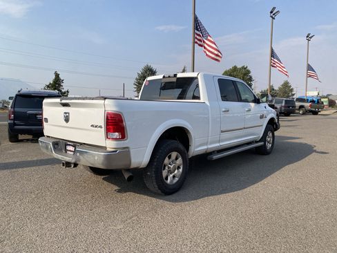 Used 2016 RAM 3500 Laramie Longhorn AWD/4WD image 3