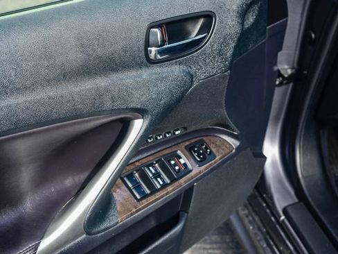 Used 2015 Lexus IS 350C w/ Luxury Package image 24