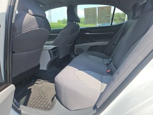Used 2024 Toyota Camry LE FWD image 16
