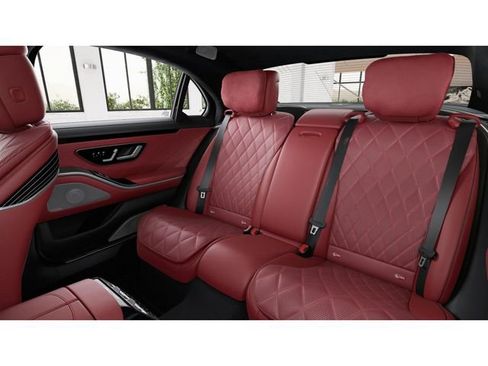 New 2026 Mercedes-Benz S 500 4MATIC image 5