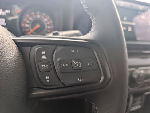 Used 2026 Jeep Wrangler Unlimited Sport AWD/4WD image 22