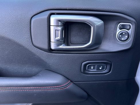 Used 2019 Jeep Wrangler Unlimited Rubicon image 11