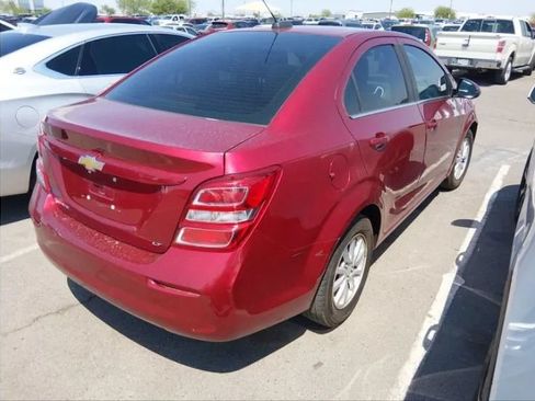 Used 2019 Chevrolet Sonic LT FWD image 2