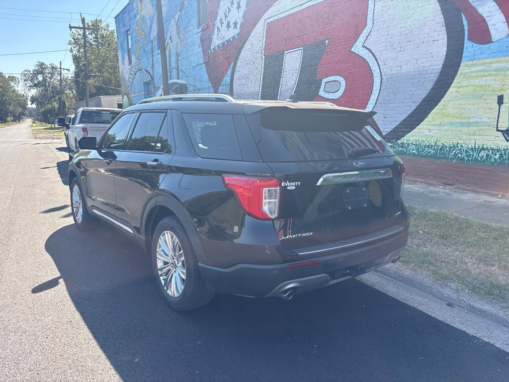 Used 2021 Ford Explorer Limited w/ Equipment Group 301A AWD/4WD image 5