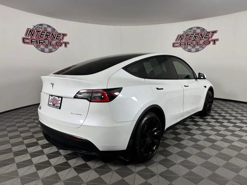 Used 2020 Tesla Model Y Long Range AWD/4WD image 7