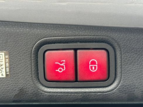 Certified 2023 Mercedes-Benz E 350 Sedan image 33