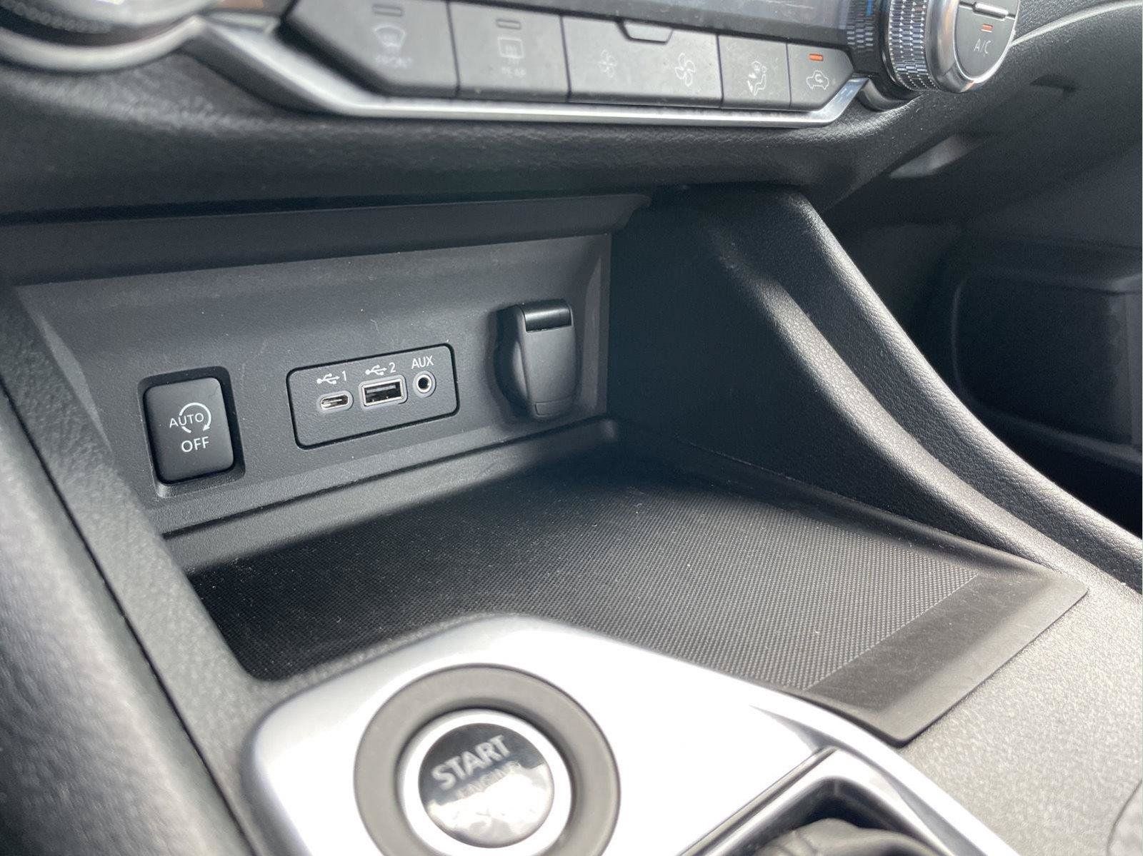 Used 2024 Nissan Sentra SV w/ All-Weather Package FWD image 28