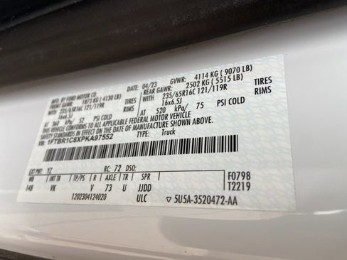 Used 2023 Ford Transit 250 Medium Roof w/ Load Area Protection Package image 31