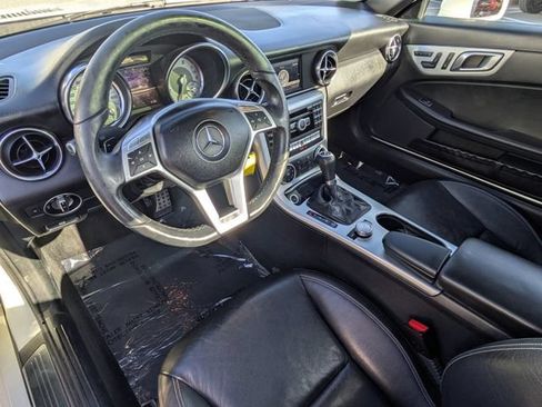 Used 2014 Mercedes-Benz SLK 250 image 13