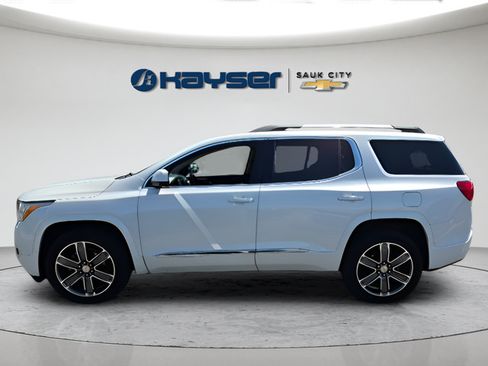 Used 2019 GMC Acadia Denali w/ Technology Package AWD/4WD image 6