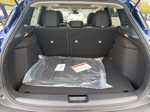 New 2026 Nissan Kicks SV w/ SV Premium Package image 35