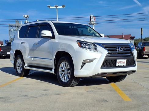 Used 2017 Lexus GX 460 Premium image 3