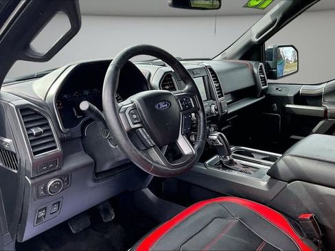 Used 2018 Ford F150 Lariat w/ Equipment Group 502A Luxury image 18