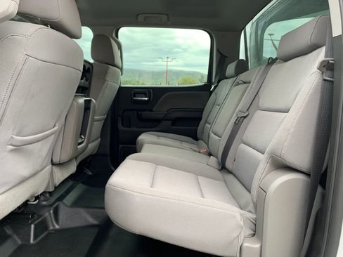 Used 2019 Chevrolet Silverado 2500 W/T AWD/4WD image 28