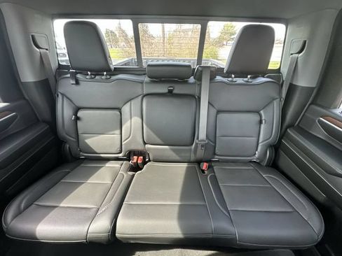 Used 2024 GMC Sierra 2500 Denali w/ Denali Reserve Package AWD/4WD image 22