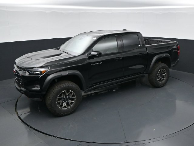 New 2026 Chevrolet Colorado ZR2 w/ Technology Package AWD/4WD image 50
