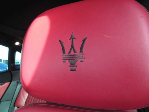 Used 2022 Maserati Levante GT image 14