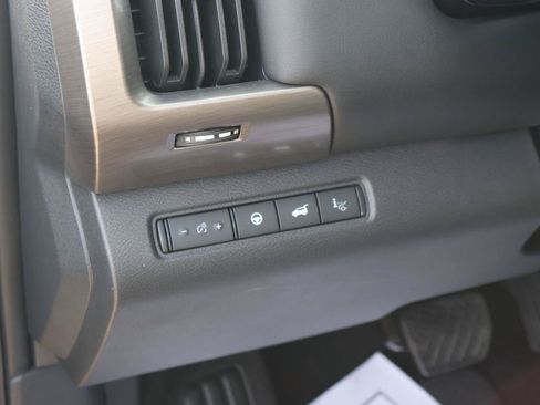Used 2025 Nissan Pathfinder Platinum w/ Cargo Package FWD image 26