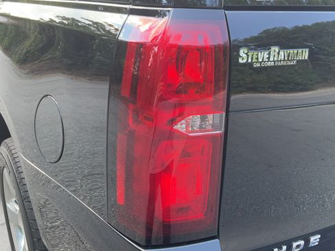 Used 2020 Chevrolet Tahoe LT w/ Max Trailering Package RWD image 31