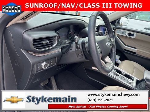 Used 2021 Ford Explorer Limited w/ Equipment Group 301A image 14