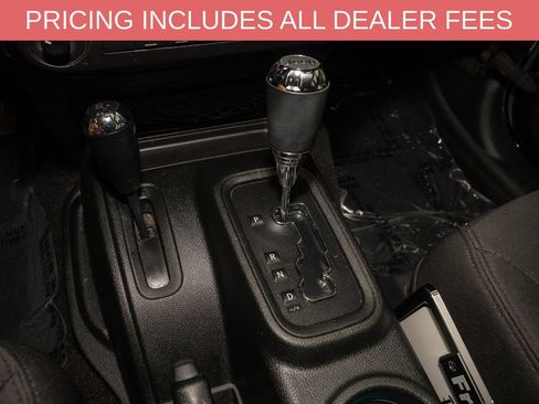 Used 2018 Jeep Wrangler Unlimited Sport S AWD/4WD image 14
