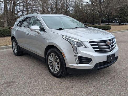Used 2017 Cadillac XT5 Luxury image 8
