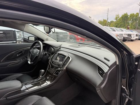 Used 2015 Buick LaCrosse Leather FWD image 9