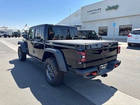New 2026 Jeep Gladiator Mojave w/ Safety Group AWD/4WD image 3
