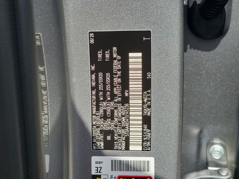 New 2026 Toyota Grand Highlander AWD image 33