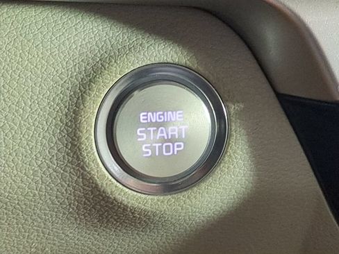 Used 2021 Kia Telluride S FWD image 38