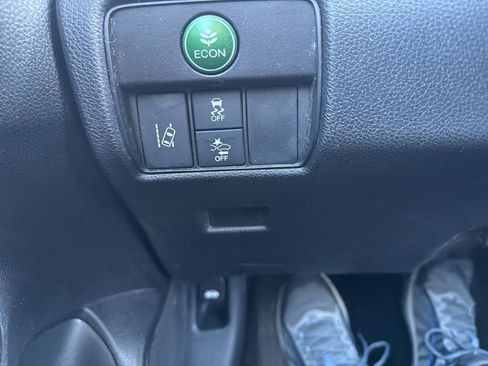 Used 2016 Honda Accord EX image 29