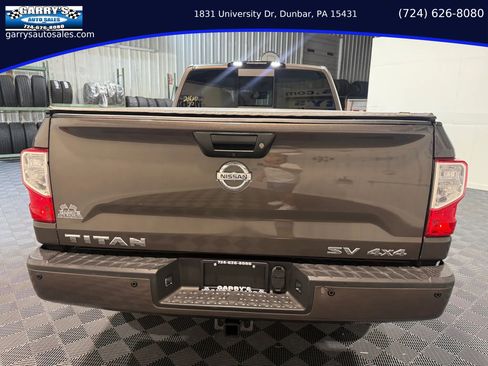 Used 2017 Nissan Titan SV AWD/4WD image 6