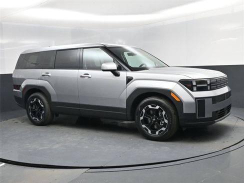 New 2026 Hyundai Santa Fe SE image 2