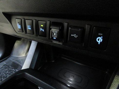 Certified 2021 Toyota Tacoma TRD Pro AWD/4WD image 34