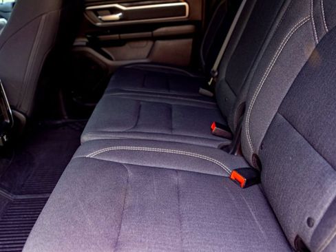 Used 2019 RAM 1500 Big Horn AWD/4WD image 23