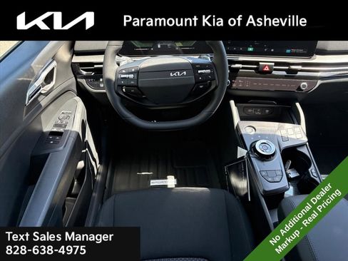 New 2026 Kia Sportage S AWD/4WD image 23