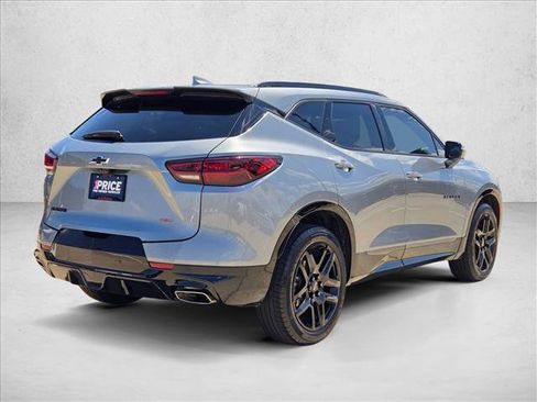 Used 2024 Chevrolet Blazer RS w/ Driver Confidence II Package FWD image 5