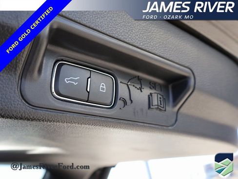 Certified 2025 Ford Explorer ST-Line w/ ST-Line Street Pack image 17