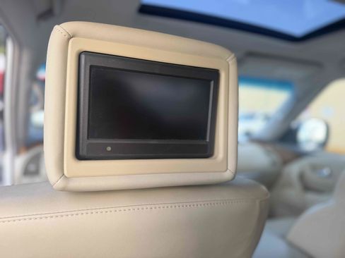 Used 2012 INFINITI QX56 4WD w/ Theater Pkg image 33