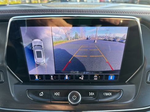 Used 2022 Chevrolet Blazer RS w/ Enhanced Convenience Package image 40