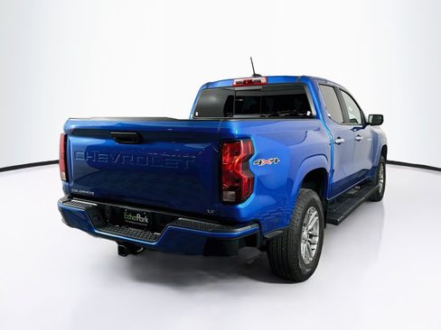 Used 2024 Chevrolet Colorado LT w/ LT Convenience Package AWD/4WD image 9